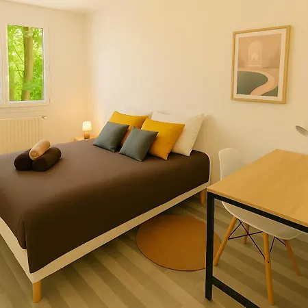 La Parenthèse Du Sud Parking Calme Et Confort *