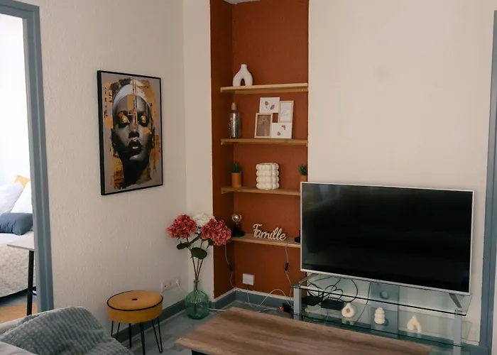 La Parenthese Du Sud Parking Calme Et Confort