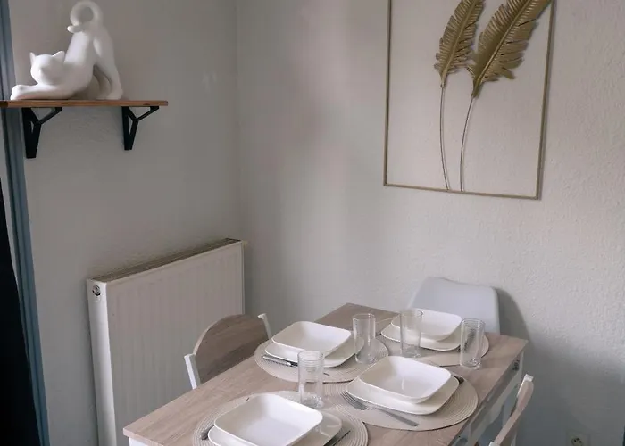 La Parenthese Du Sud Parking Calme Et Confort Διαμέρισμα